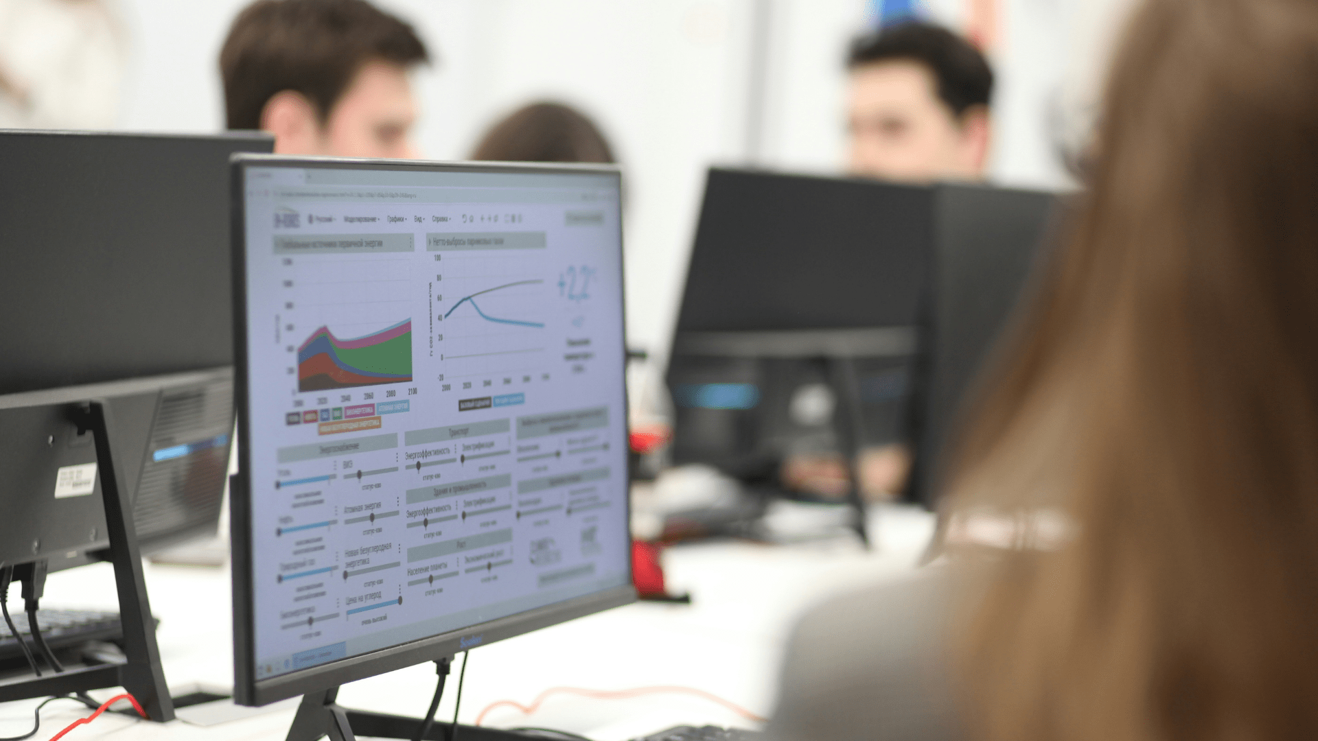 Real-time WMS integration for European 3PL services.