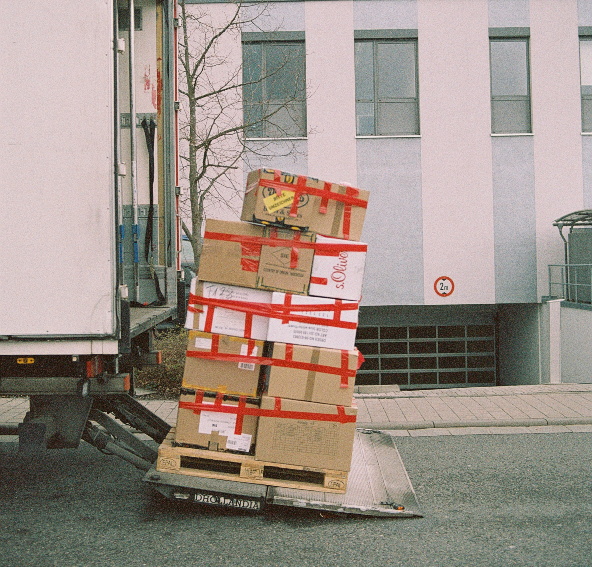 Proper labeling for cross-border logistics